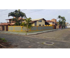 Troco casa em Itanhaém por Apartamento em Campinas, Indaiatuba ou SP