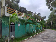 Troco terreno em condominio fechado em Santana de Parnaiba por casa ou apto na região oeste.