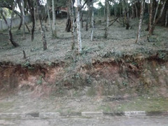 Troco terreno em condominio fechado em Santana de Parnaiba por casa ou apto na região oeste.