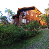 Troco casa em São Francisco do Sul, SC por apartamento em Ilhéus, Bahia