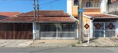 Troco Casa Térrea em São José dos Campos por Casa em São Paulo (Capital)