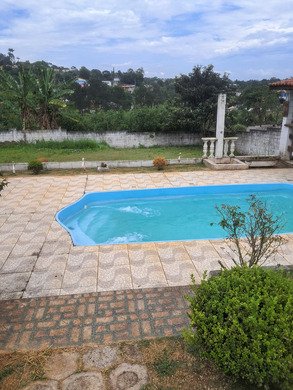 Chácara com Piscina