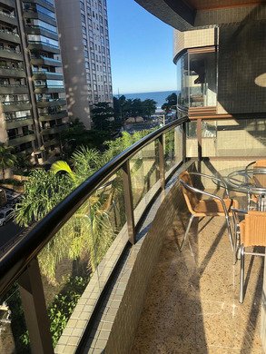 Apartamento em Santos pé na areia